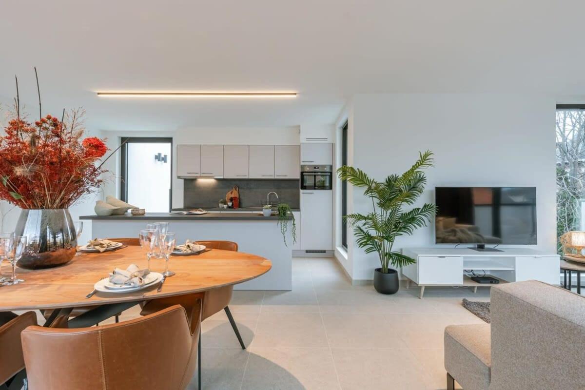 Huswell - Apartment With Two Large Terraces Zedelgem Exterior foto